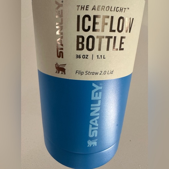 Iceflew Bottle Stanley 36OZ (1.1 L) Azure with flip straw! Leak resistant-NWT - Picture 11 of 12